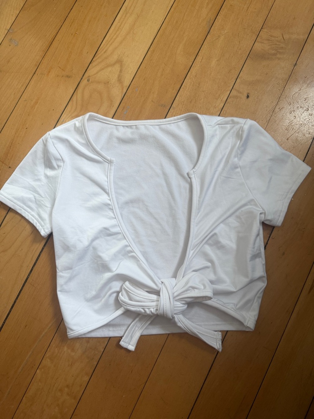 Short sleeve crop top